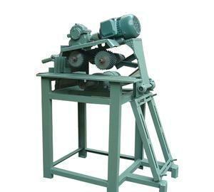 專業(yè)生產制作多種新型木工機械圖片_高清圖_細節(jié)圖-河北首泰機床制造 -