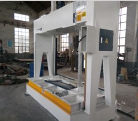 青島春來鑫木工機械拼板機