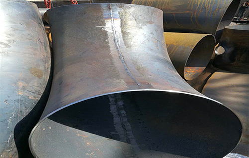 荊州防腐鋼管廠家 鋼制管道的創(chuàng)新與內(nèi)外涂塑技術(shù)